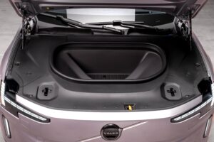 Frunk beim Volvo ES90