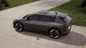 Fahrerseite vom Kia EV4 Hatchback