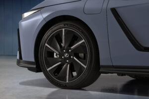 Felgen vom Lexus ES 500e
