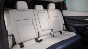 Hintere Sitzbank im Nissan Leaf (2025)