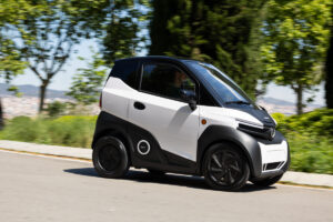 Beifahrerseite vom Nissan Silence S04