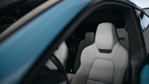 Interieur aus Leder beim millionsten Porsche Macan