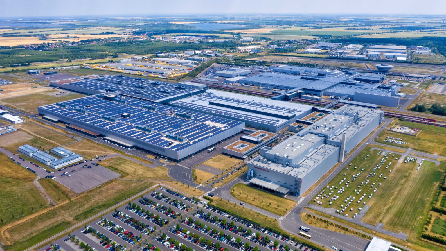 Ansicht vom Porsche Werk Leipzig