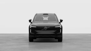 Frontansicht vom Volvo EX90 Plus Executive Edition