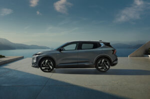 Seitenansicht vom Mitsubishi Eclipse Cross
