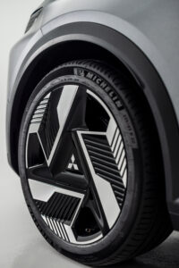 Alufelgen mit Dreieck-Design beim Mitsubishi Eclipse Cross