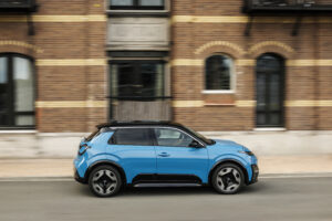 Seitenansicht vom Nissan Micra