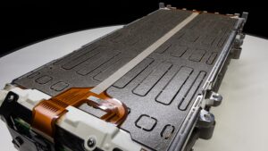 Grafik der technischen Details wie Batteriezelle im Ferrari Elettrica