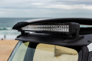 LED-Leiste auf dem Dach beim Citroën Ami Buggy Rip Curl Vision
