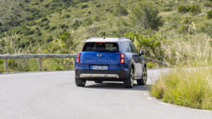 Heckansicht vom Mini Countryman Electric
