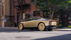 Linke Seite vom Tesla Cybercab