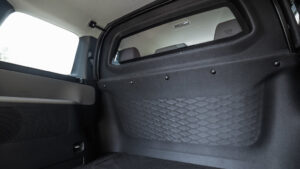 Fenster im VW ID. Buzz mit Trennwand