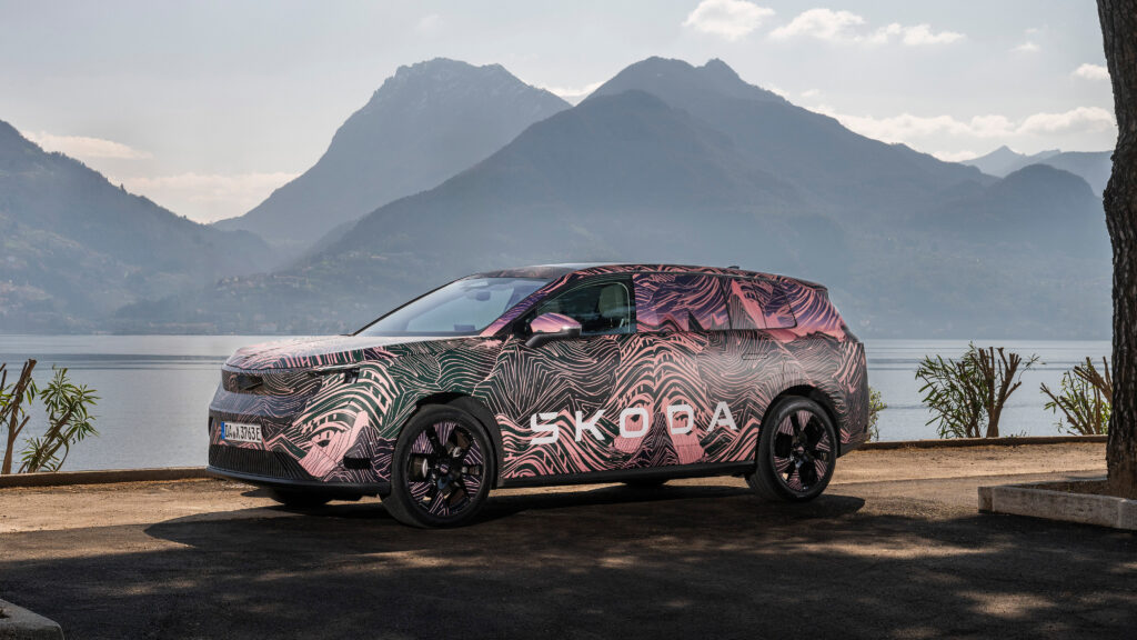 Fahrerseite vom Skoda Peaq (getarnt)