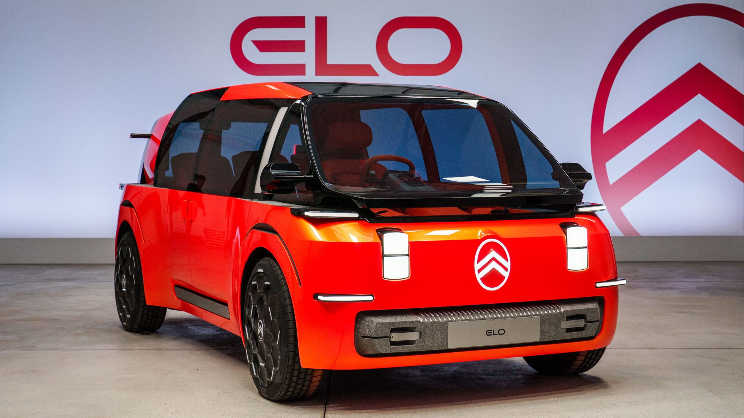 Frontansicht der Studie Citroën ELO