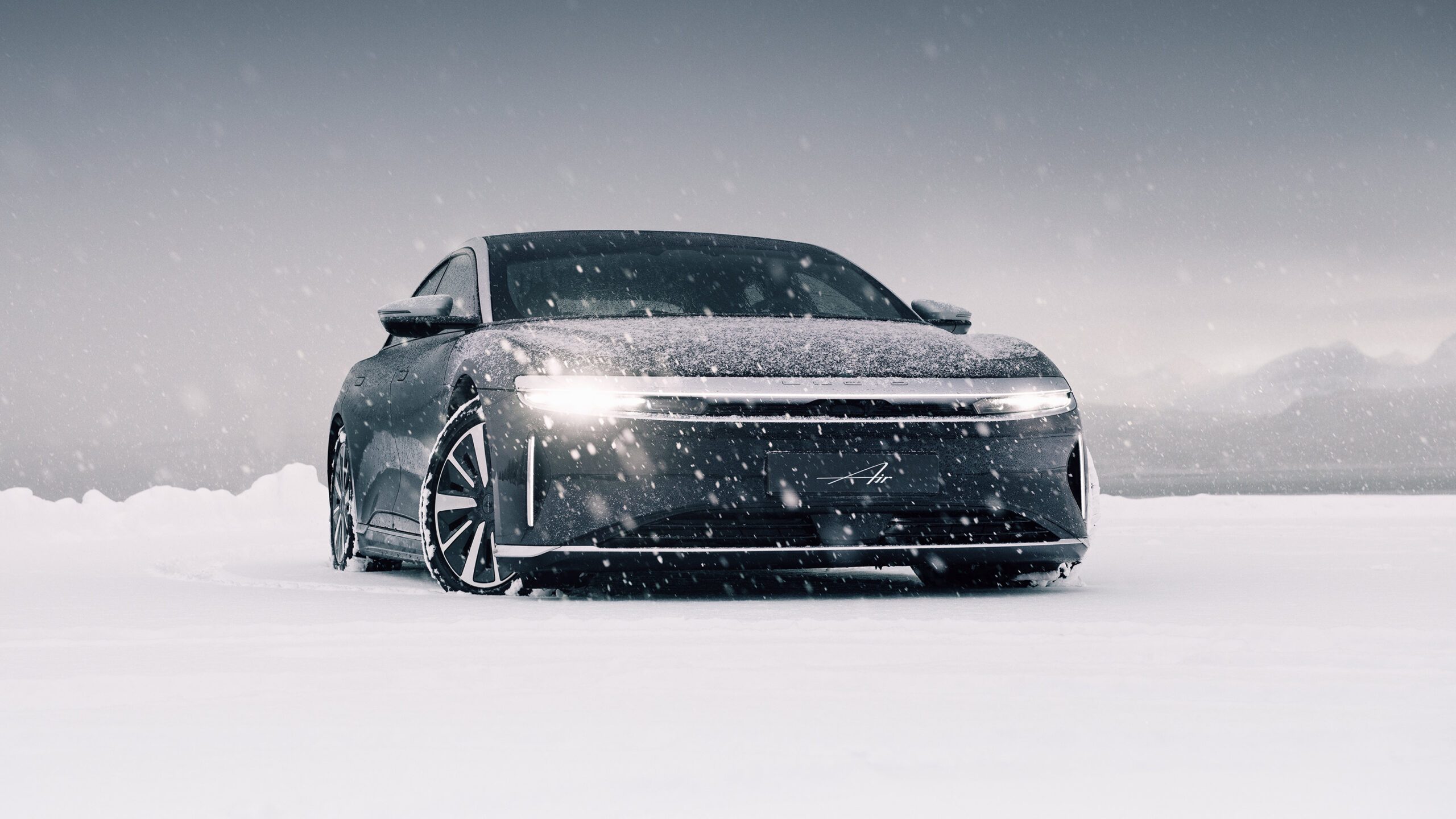 Front vom Lucid Air Grand Touring beim NAF-Wintertest 2026