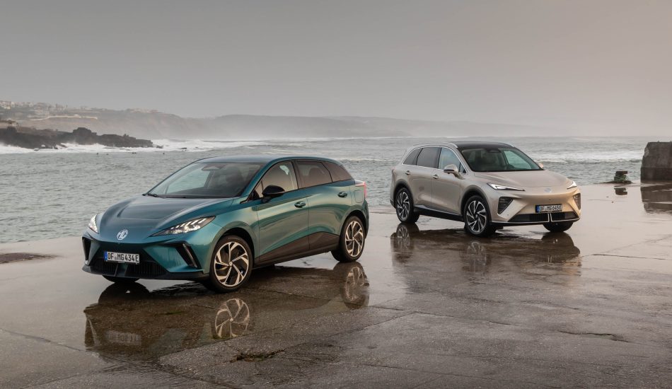 Front der Modelle MG4 EV und MGS6 EV