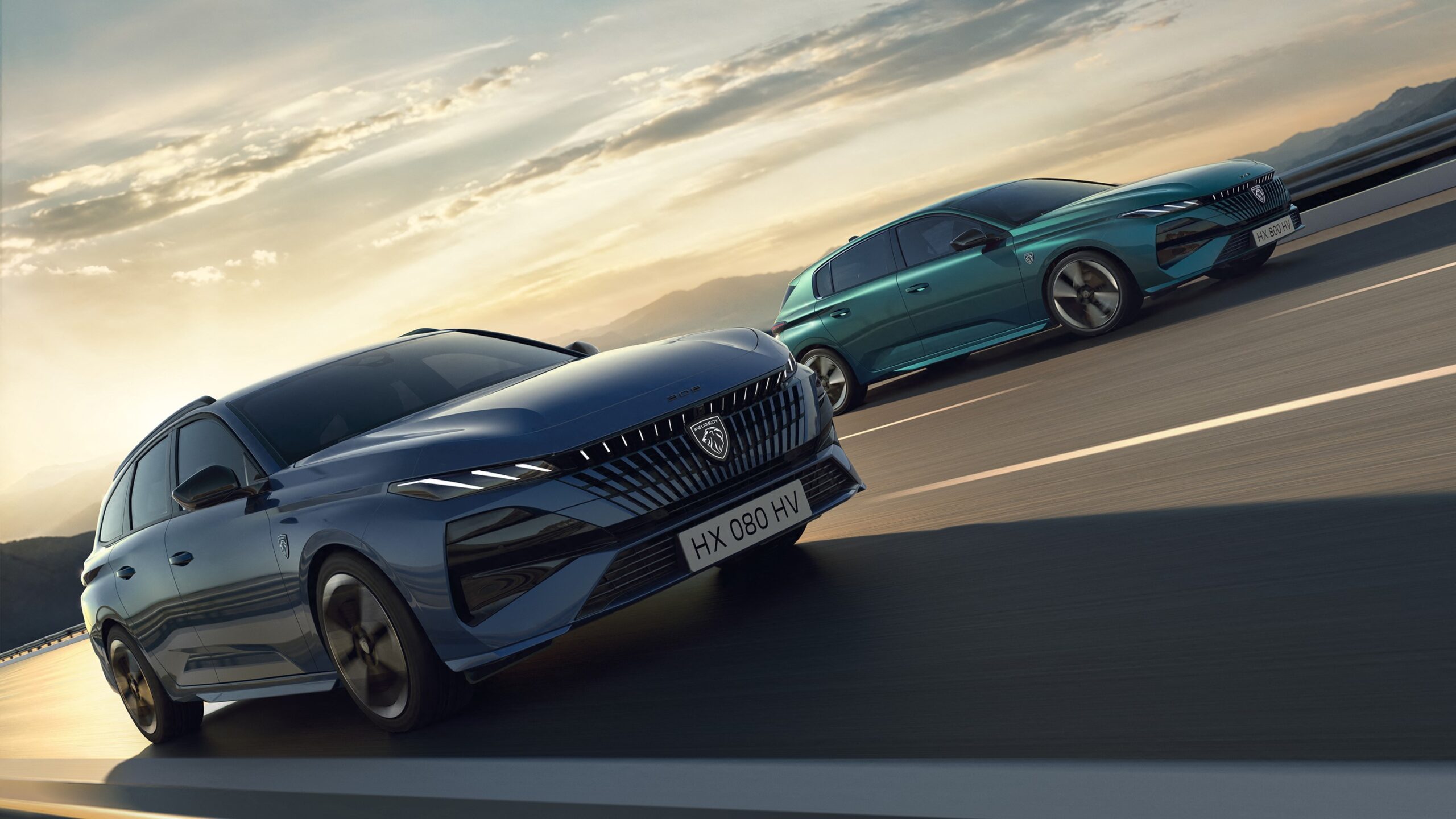 Front vom Peugeot E-308 und E-308 SW