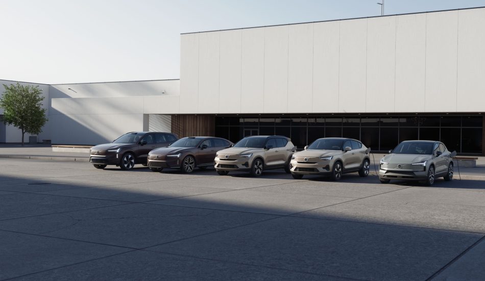 Frontansicht der Elektroautos von Volvo